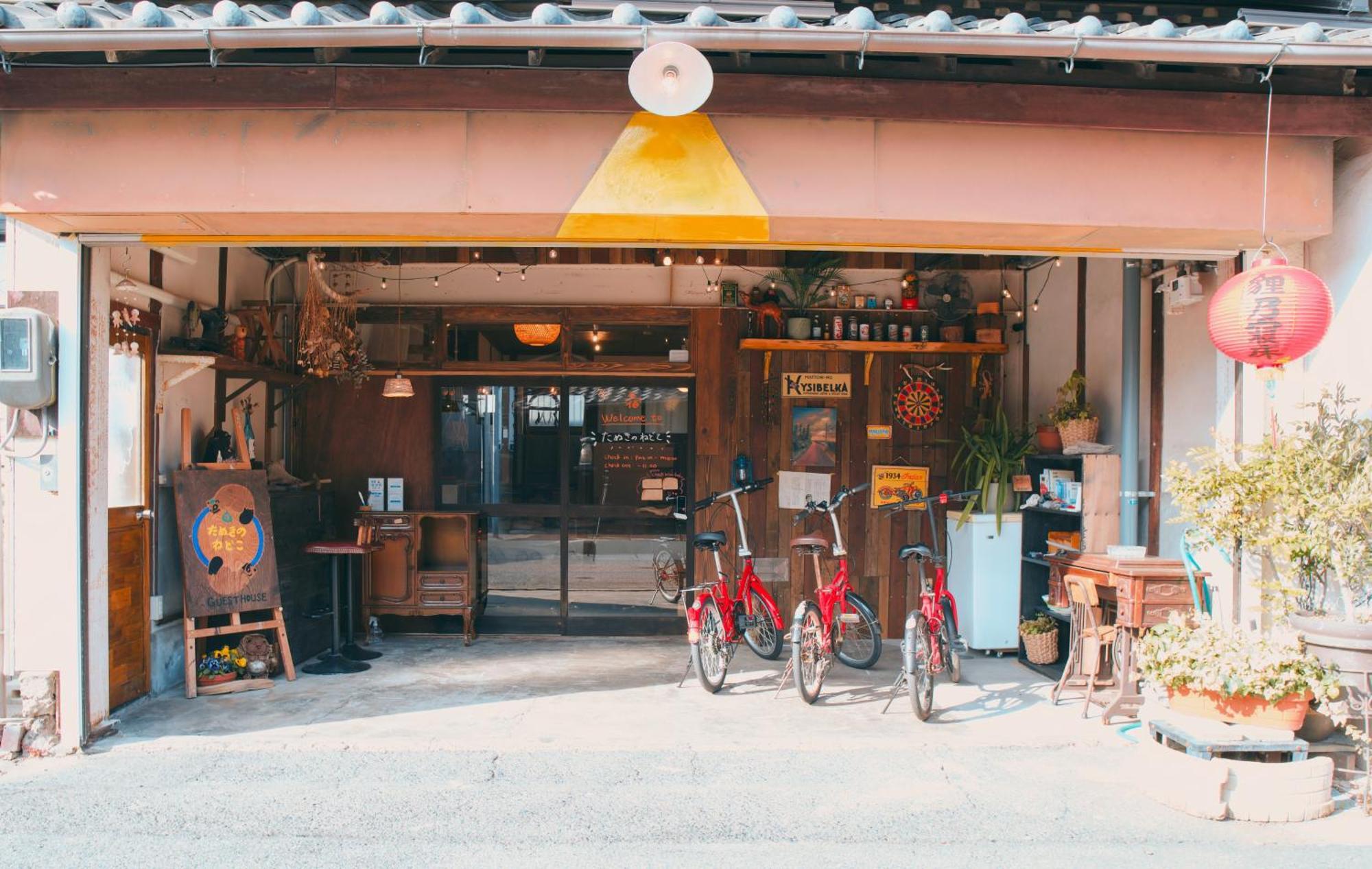 宿たぬきのねどこ Guesthouse Tanuki Tokoname Buitenkant foto