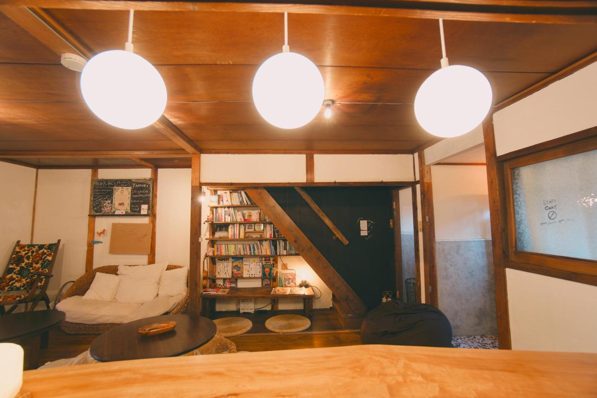 宿たぬきのねどこ Guesthouse Tanuki Tokoname Buitenkant foto