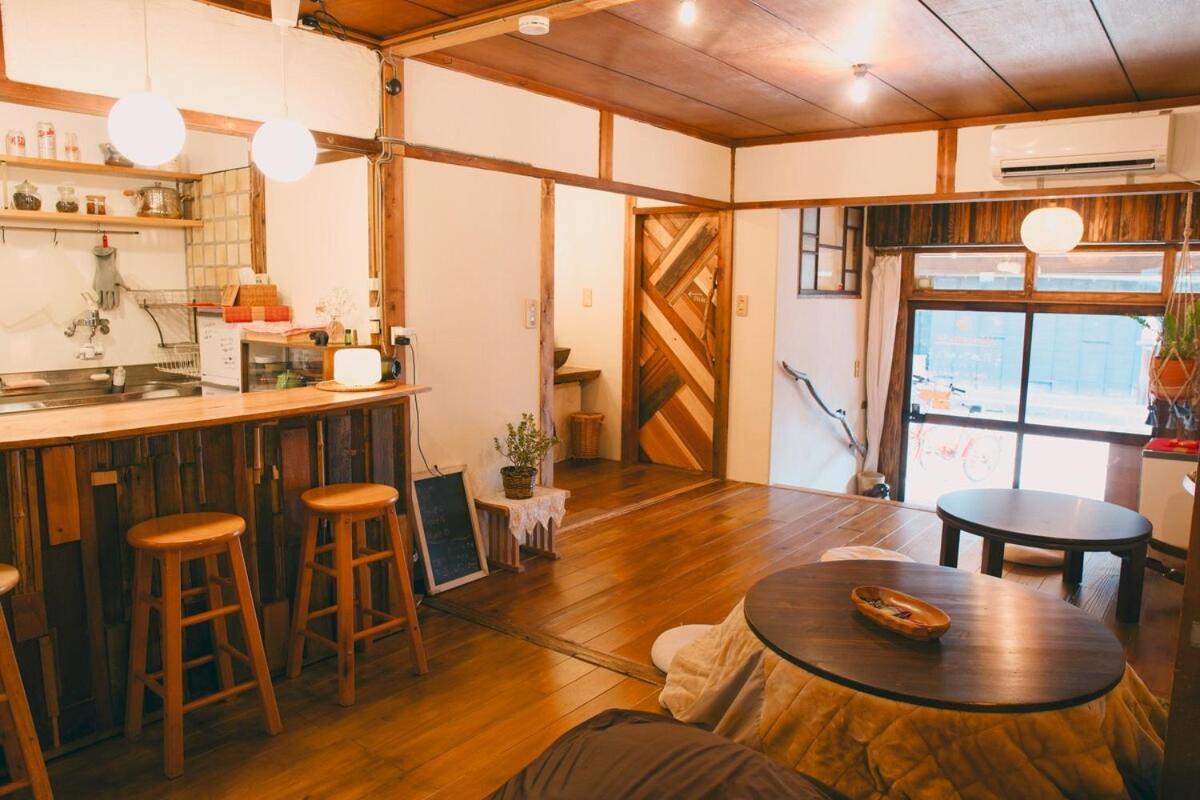 宿たぬきのねどこ Guesthouse Tanuki Tokoname Buitenkant foto